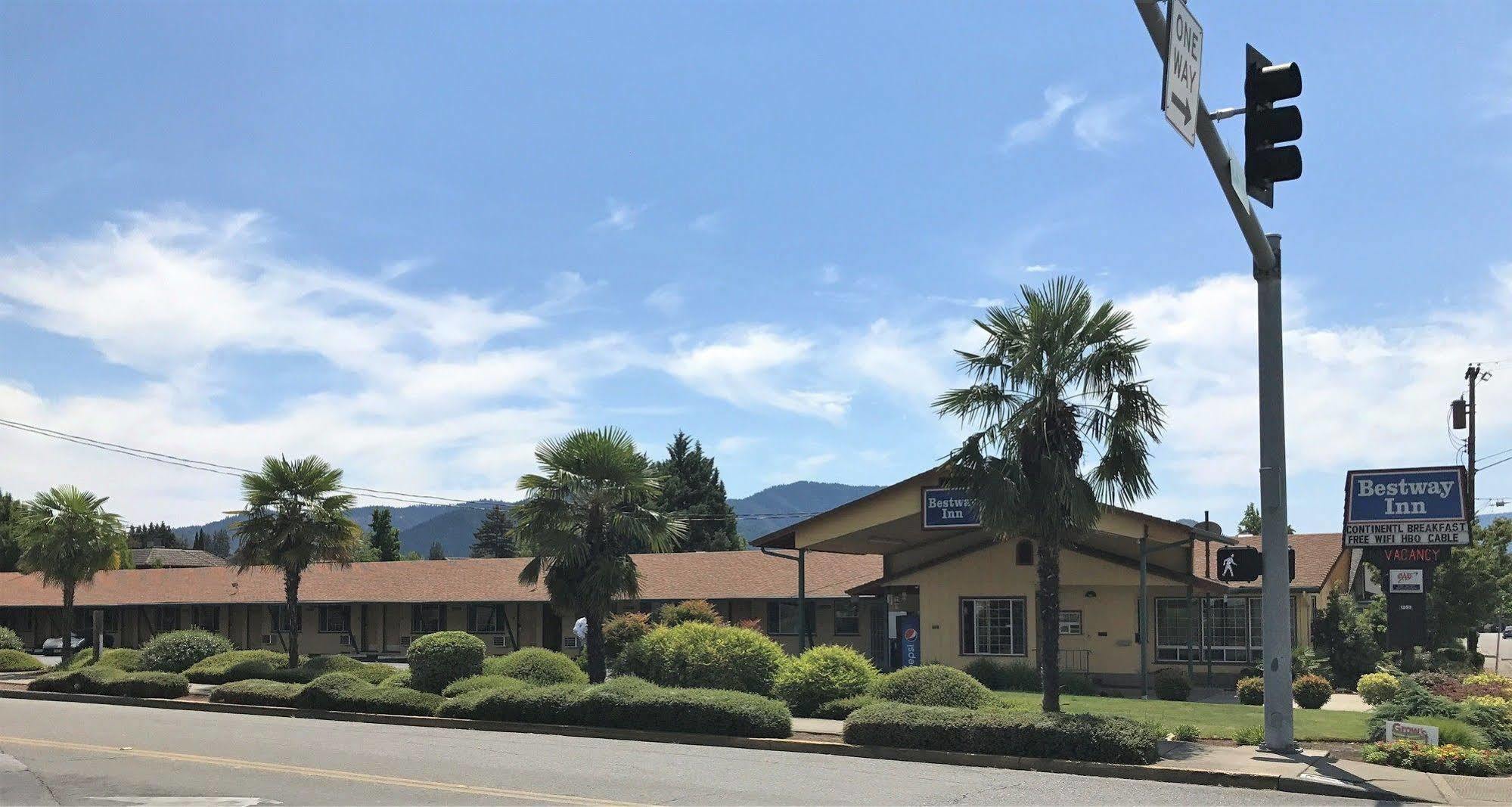 Bestway Inn Grants Pass Dış mekan fotoğraf